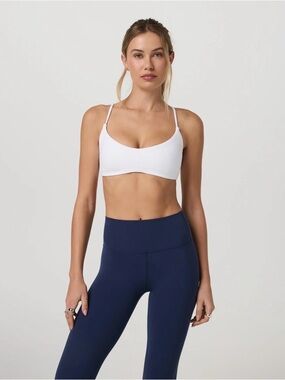 Vuori AllTheFeels Strappy Back Bra